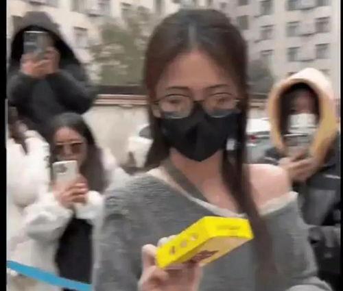 娱乐吃瓜爆料搞笑,吃瓜群众爆笑揭秘